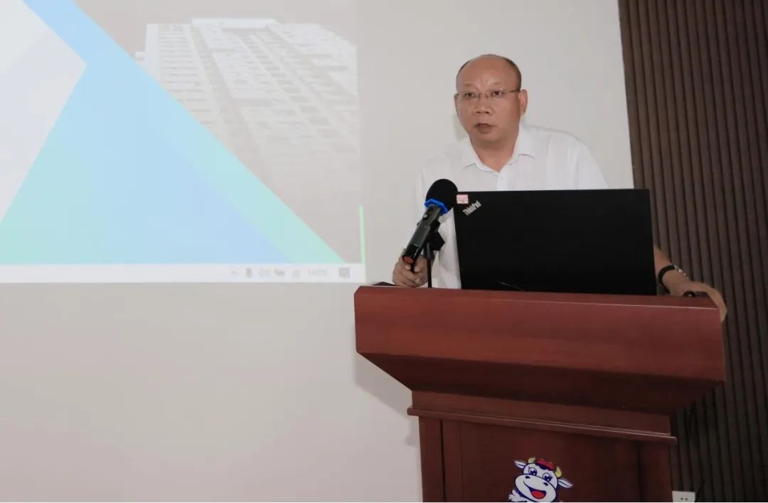 米兰(中国)乳业集团开展“合规体系构建框架”专题培训 米兰(中国)乳业集团开展“合规体系构建框架”专题培训