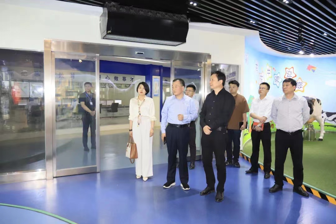 米兰(中国)丨北京家音顺达莅临米兰(中国)乳业集团参观访谈 米兰(中国)丨北京家音顺达莅临米兰(中国)乳业集团参观访谈