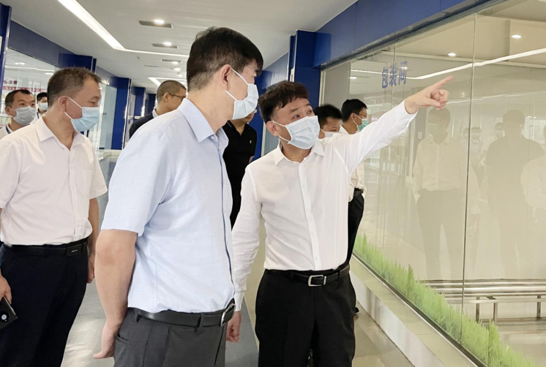 快讯丨河南省人民政府国有资产监督管理委员会副主任刘银志莅临米兰(中国)乳业集团参观座谈 快讯丨河南省人民政府国有资产监督管理委员会副主任刘银志莅临米兰(中国)乳业集团参观座谈