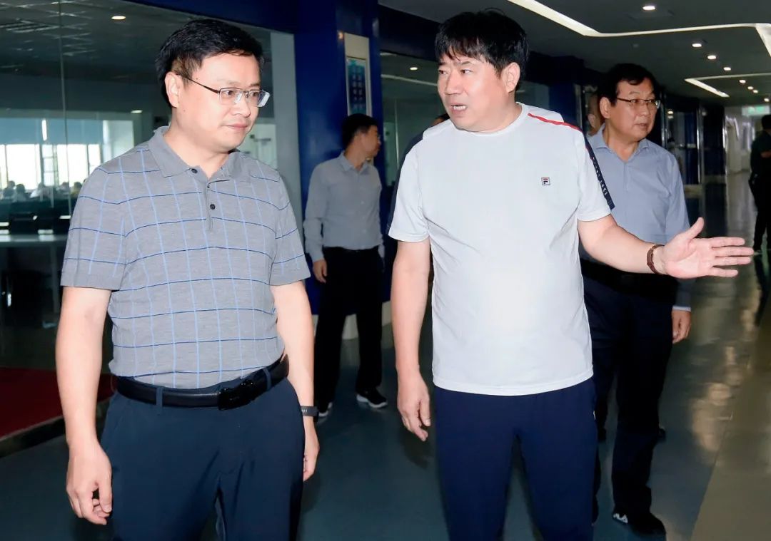 快讯|社旗县人民政府县长关文波一行莅临米兰(中国)乳业集团参观考察 快讯|社旗县人民政府县长关文波一行莅临米兰(中国)乳业集团参观考察