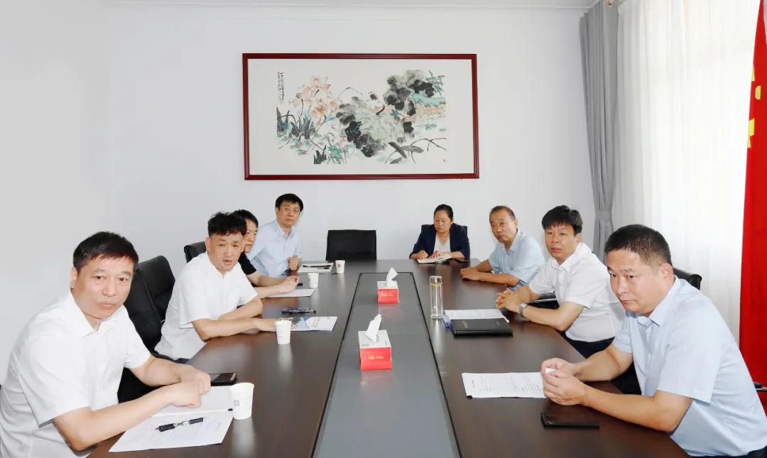 新蔡县委书记邵奉公会见关晓彦董事长一行 新蔡县委书记邵奉公会见关晓彦董事长一行