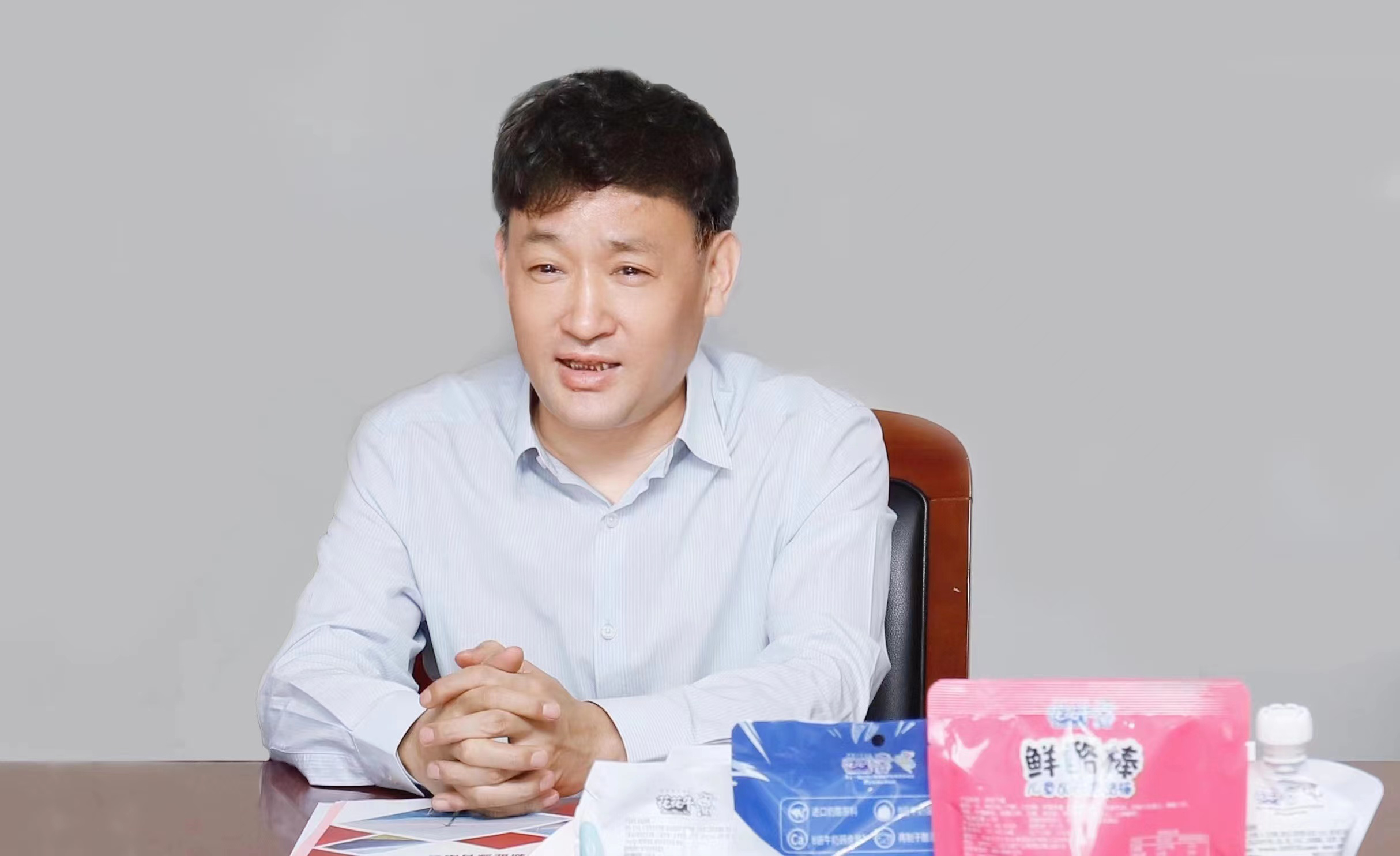 米兰(中国)乳业集团与国电河南新能源有限公司举行光伏项目合作开发签约仪式 米兰(中国)乳业集团与国电河南新能源有限公司举行光伏项目合作开发签约仪式