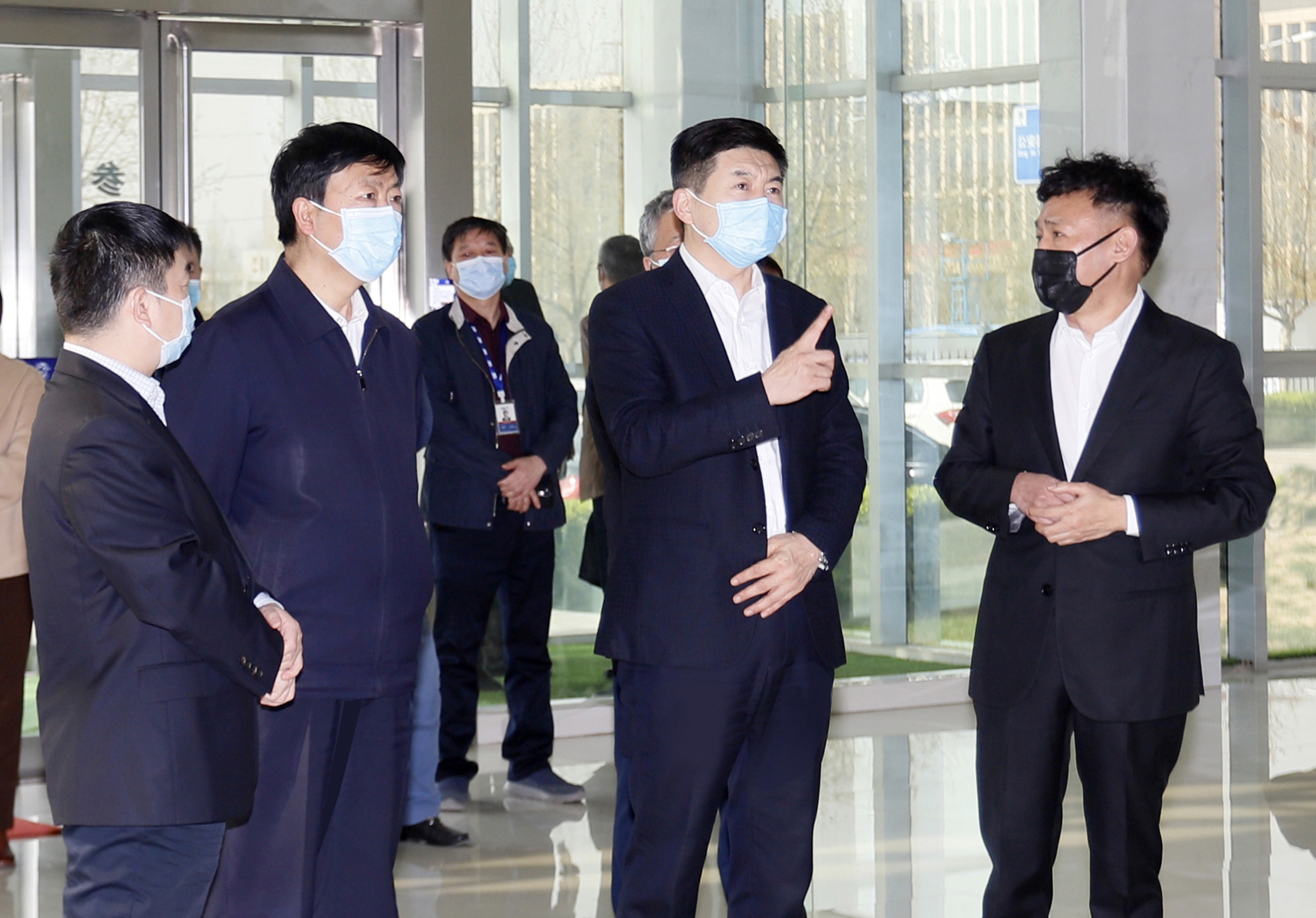 河南省委常委、副省长费东斌莅临 米兰（中国）乳业集团调研