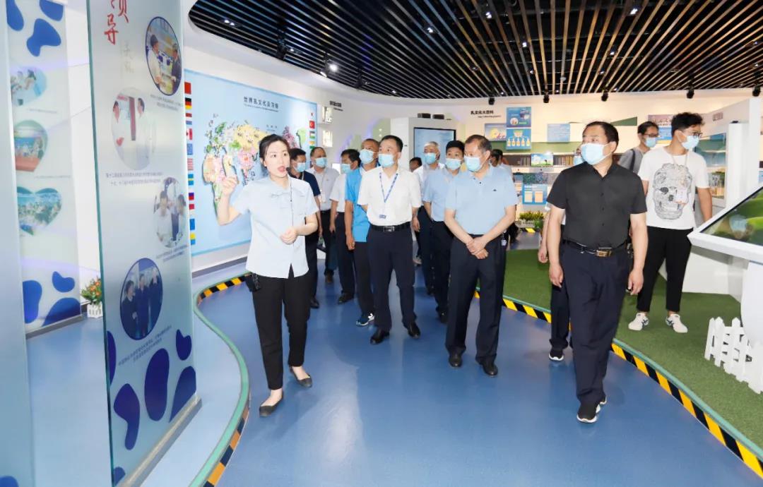 郑州市安全生产双重预防体系建设现场观摩会在米兰(中国)乳业集团郑州分公司召开 郑州市安全生产双重预防体系建设现场观摩会在米兰(中国)乳业集团郑州分公司召开