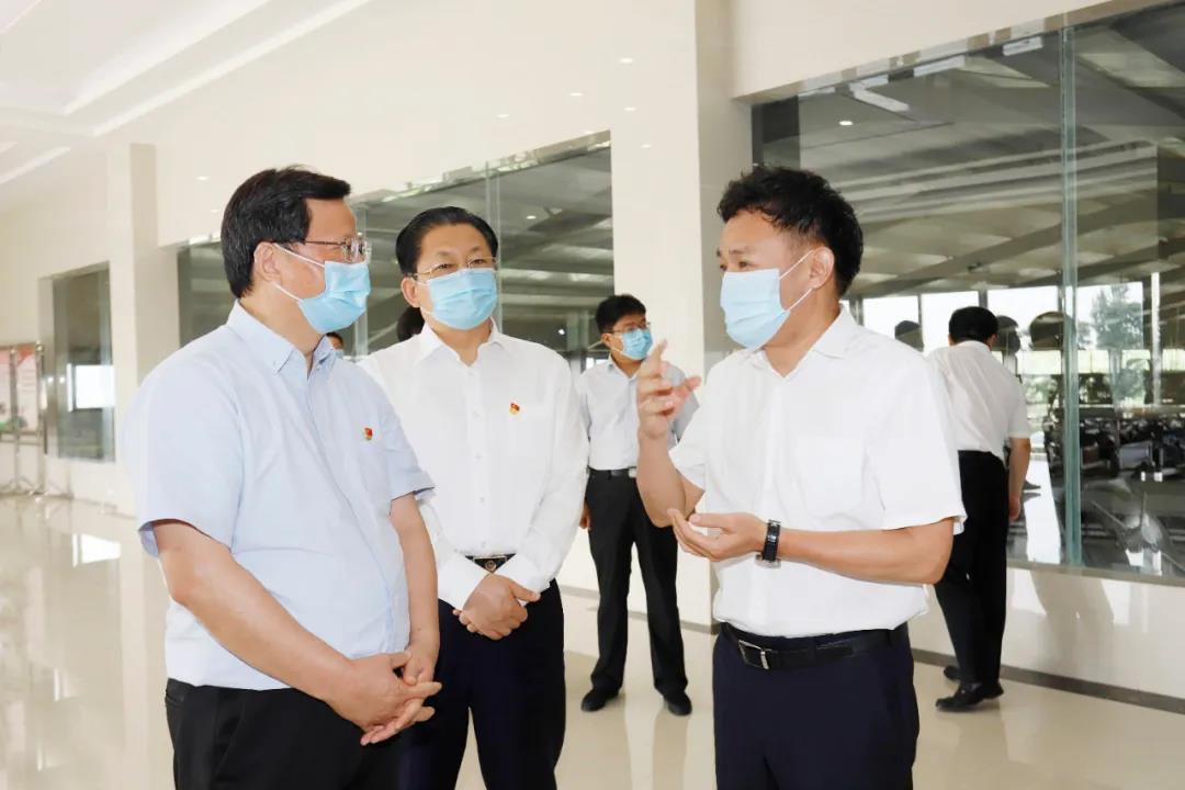 快讯 | 河南省委常委、省纪委书记、省监委主任任正晓莅临米兰(中国)乳业集团新蔡瑞亚牧场调研 快讯 | 河南省委常委、省纪委书记、省监委主任任正晓莅临米兰(中国)乳业集团新蔡瑞亚牧场调研