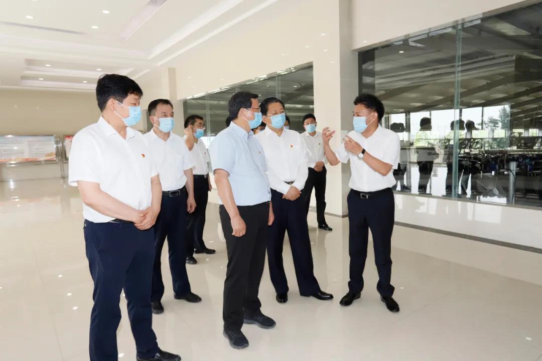 快讯 | 河南省委常委、省纪委书记、省监委主任任正晓莅临米兰(中国)乳业集团新蔡瑞亚牧场调研 快讯 | 河南省委常委、省纪委书记、省监委主任任正晓莅临米兰(中国)乳业集团新蔡瑞亚牧场调研