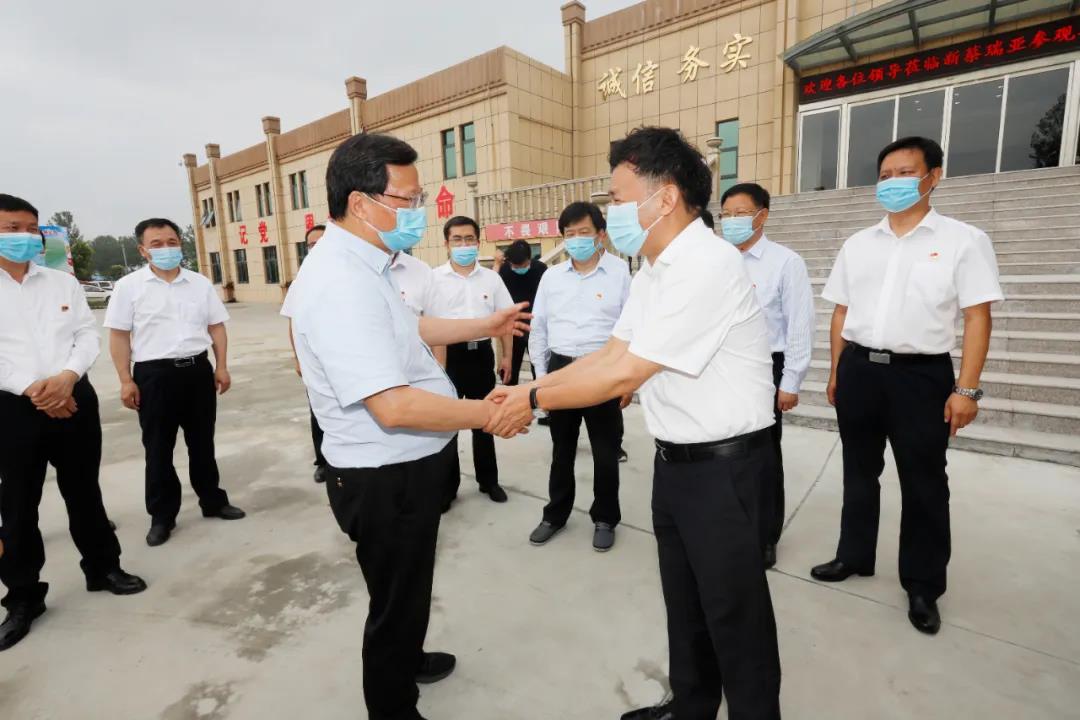 快讯 | 河南省委常委、省纪委书记、省监委主任任正晓莅临米兰(中国)乳业集团新蔡瑞亚牧场调研 快讯 | 河南省委常委、省纪委书记、省监委主任任正晓莅临米兰(中国)乳业集团新蔡瑞亚牧场调研