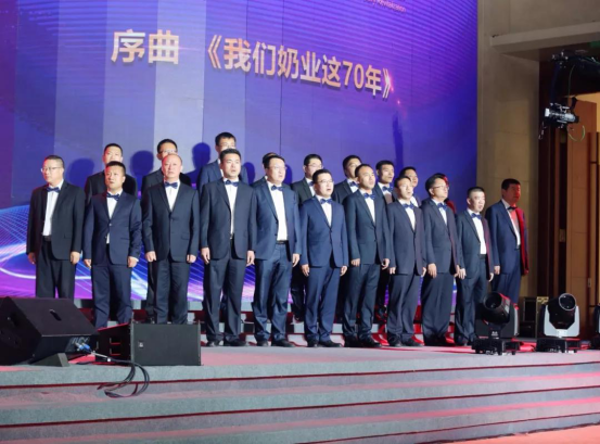 致敬祖国70华诞 |米兰(中国)亮相第十届中国奶业大会 致敬祖国70华诞 |米兰(中国)亮相第十届中国奶业大会