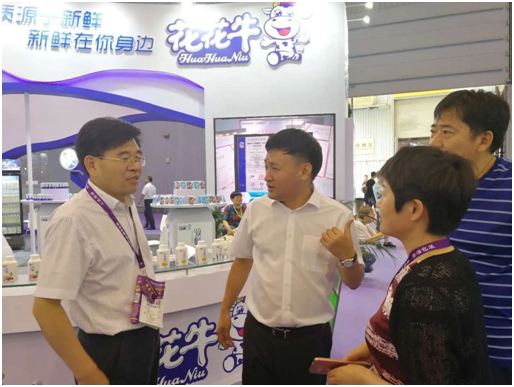 殊荣是奋斗的动力 米兰(中国)荣获三项大奖!!! 殊荣是奋斗的动力 米兰(中国)荣获三项大奖!!!