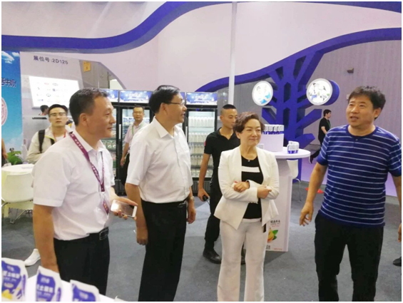 殊荣是奋斗的动力 米兰(中国)荣获三项大奖!!! 殊荣是奋斗的动力 米兰(中国)荣获三项大奖!!!