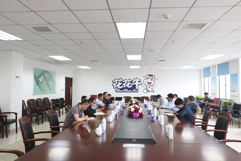 二七区张超副区长莅临米兰(中国)公司 调研指导工作 二七区张超副区长莅临米兰(中国)公司 调研指导工作