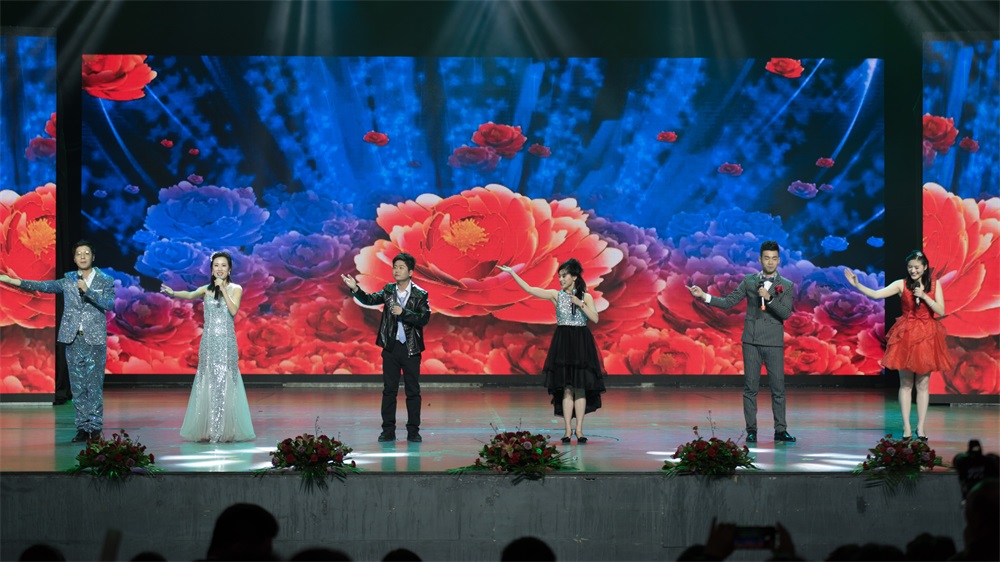 “不忘初心、聚力前行” 米兰(中国)集团2018迎新春联欢会隆重举行 “不忘初心、聚力前行” 米兰(中国)集团2018迎新春联欢会隆重举行