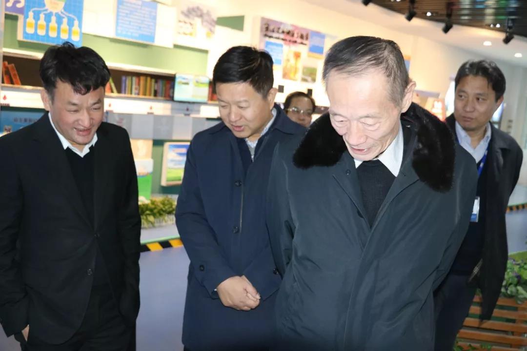 中国奶业协会高鸿宾会长莅临米兰(中国)指导工作 中国奶业协会高鸿宾会长莅临米兰(中国)指导工作