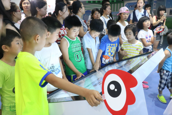 走进米兰（中国）见证最真实的透明品质