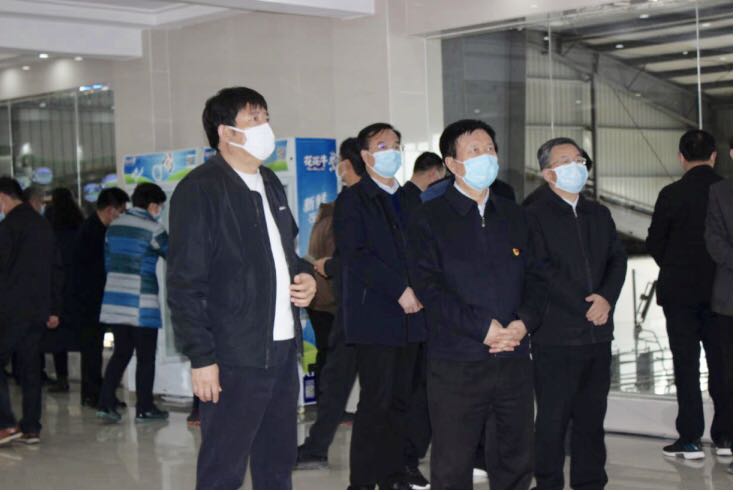 平顶山市委书记周斌一行莅临米兰（中国）乳业集团 鲁山瑞亚牧业有限公司调研疫情防控和复工复产情况